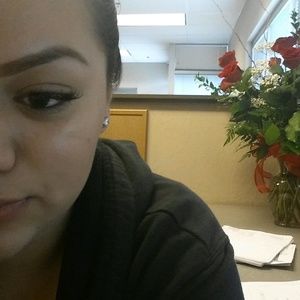 Meet your Posher, Clara